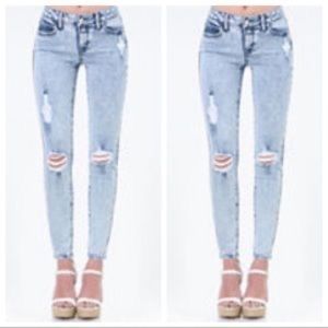 Bebe Ripped Skinny Ankle Jeans (Color Acid Rain )